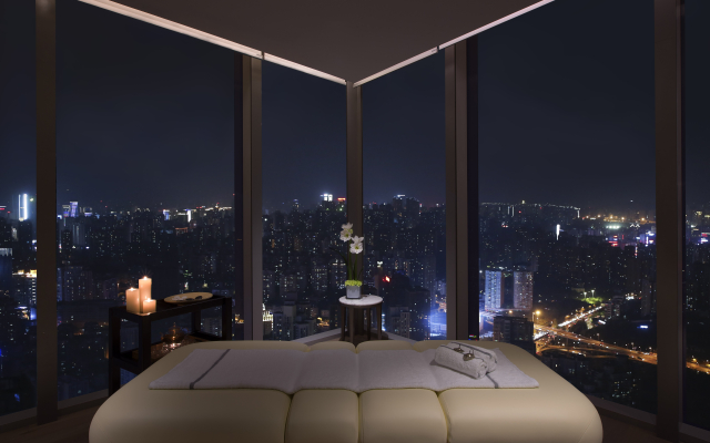 Niccolo Chongqing
