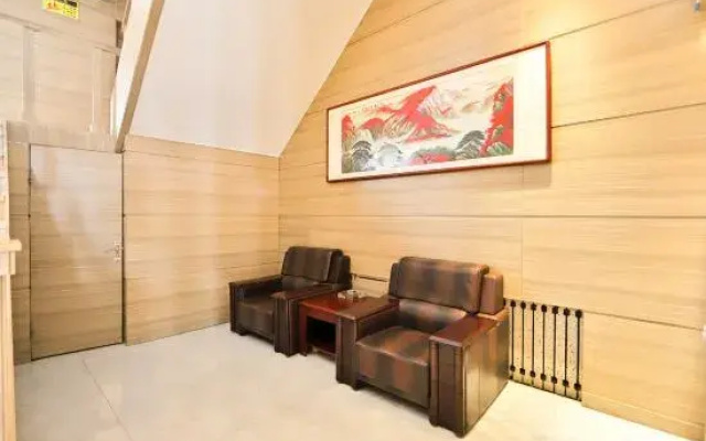 Bei'an Huilong Business Hotel
