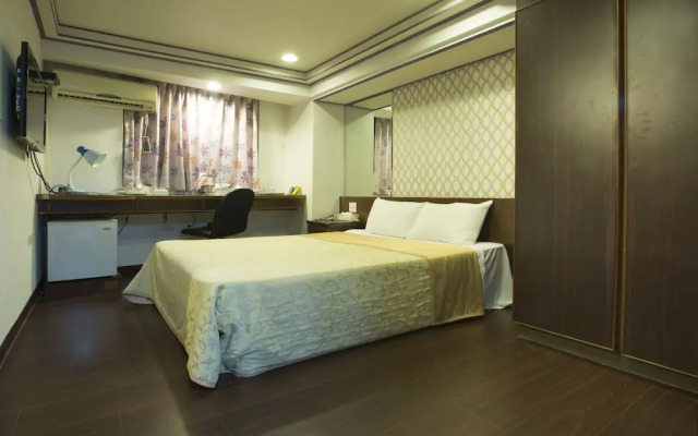 Chief Hotel