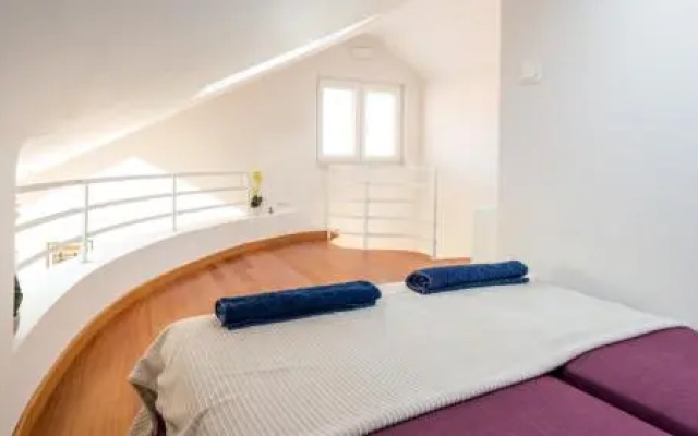 Apartment MAV