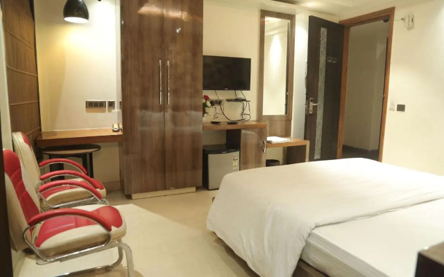 Leeway Hotel