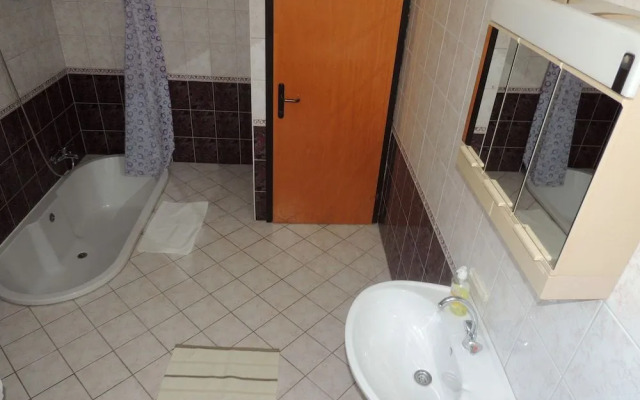 Apartments Travarevic