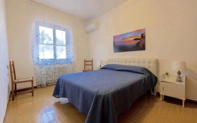 M261 - Marcelli, Trilocale Ristrutturato Con Terrazzo Vista Mare Pt