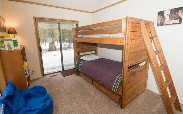 Lupine Lane 7