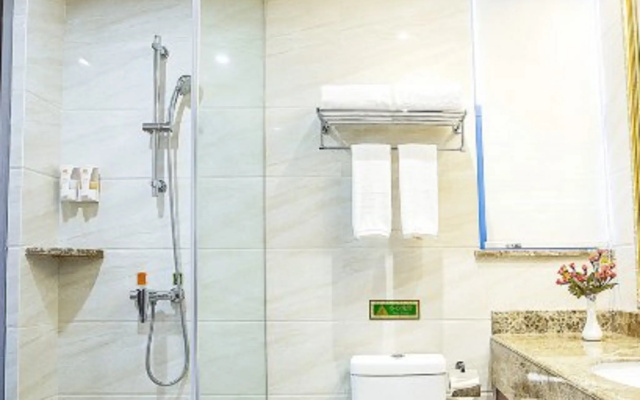 Vienna Hotel Guiyang Airport Road Branch
