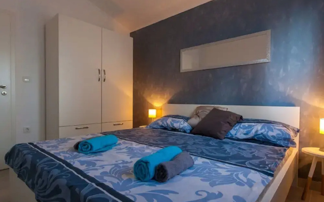 Apartment in Omisalj Near Sea Beach