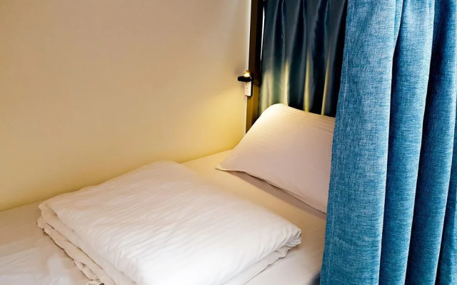Gather - Hostel