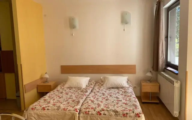 Apart Hotel Flora Residence - Clover Building Flat 09