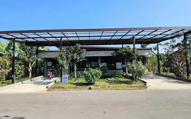 Srianan Resort