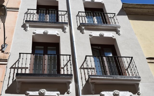 Отель Madrid Suites Chueca вид на фасад