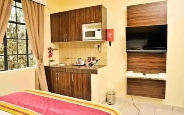 Magharibi Suites Hotel