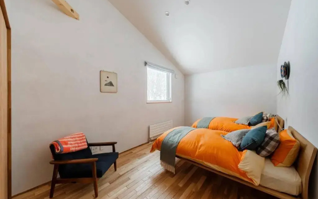 6ty6 Vacation Home