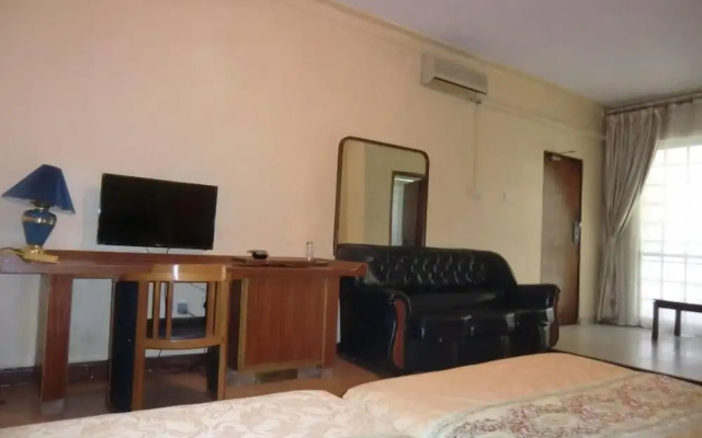Fang Fang Hotel