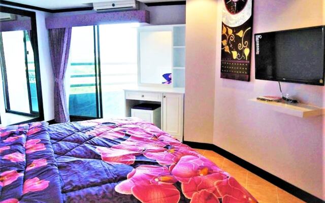 Отель 1 bed Luxury Condo Jomtien Паттайя комната для гостей