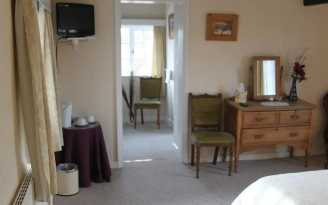 Ingon Bank Farm Bed And Breakfast