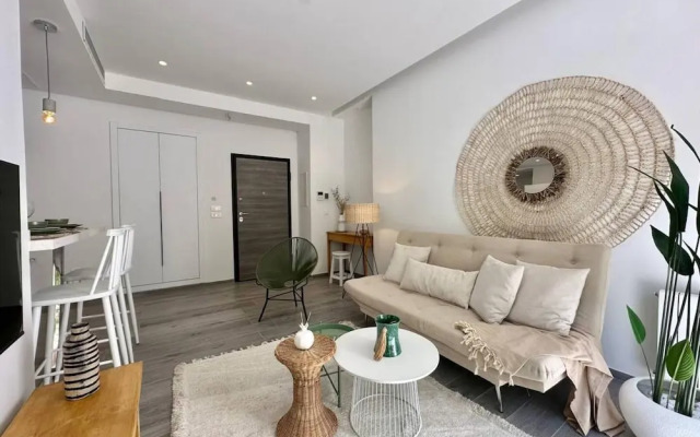 Opale Lake Apartment With Sunny Terrace