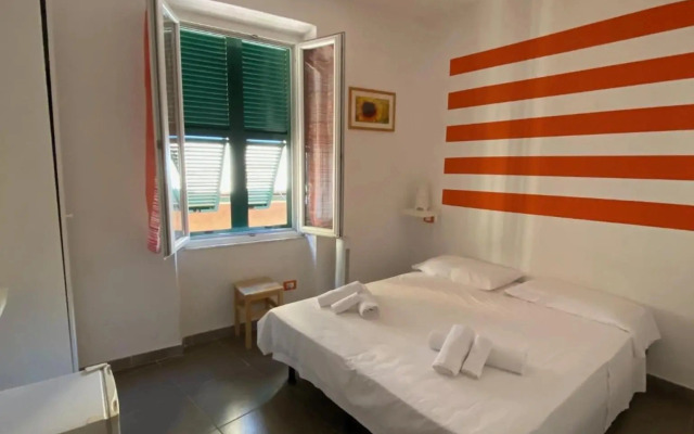 Economy Rooms