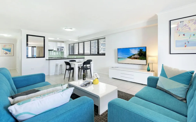 South Pacific Dream, Central Broadbeach