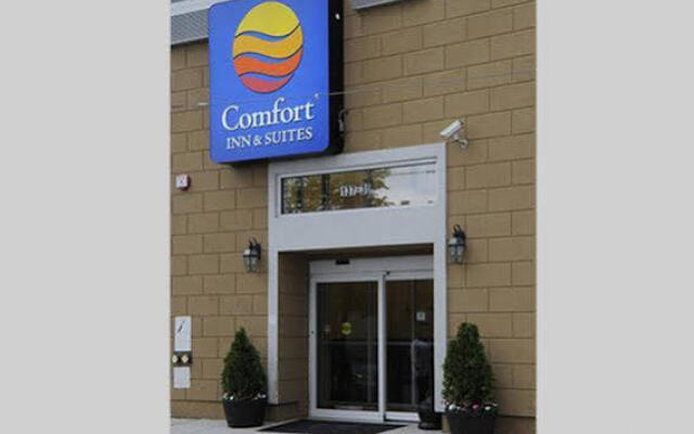 Comfort Inn Suites Jfk Airport In New York United States Of