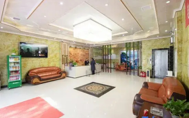 Songtao Binjiang Holiday Hotel