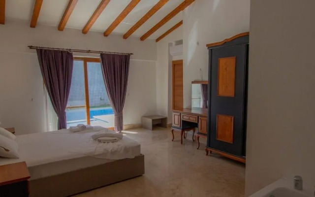 Villa Patara Titanik
