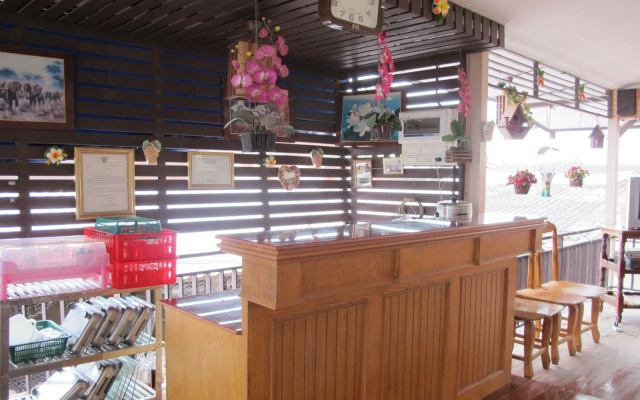 Korwanburi Hotel