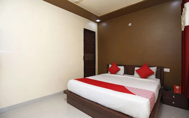 OYO 18346 Glorify Stay2