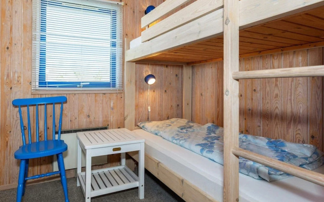 6 Person Holiday Home in Pandrup