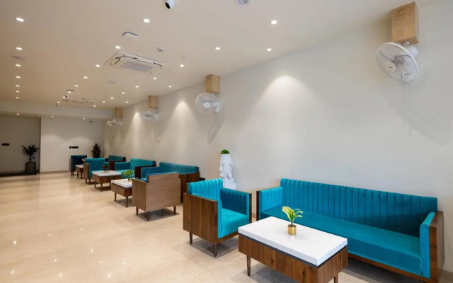 Hotel Regal Grand
