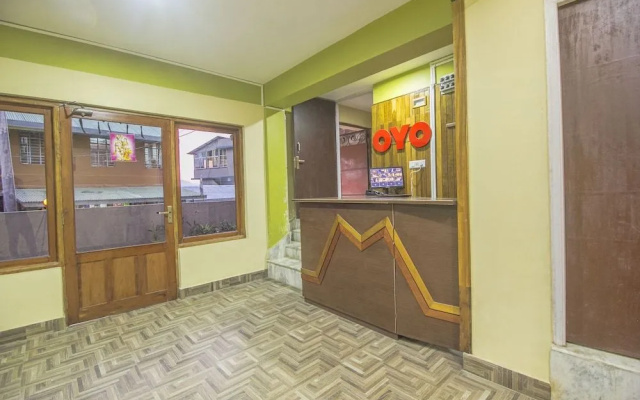 OYO 23591 Nightingale Residency