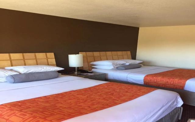Howard Johnson by Wyndham Flagstaff