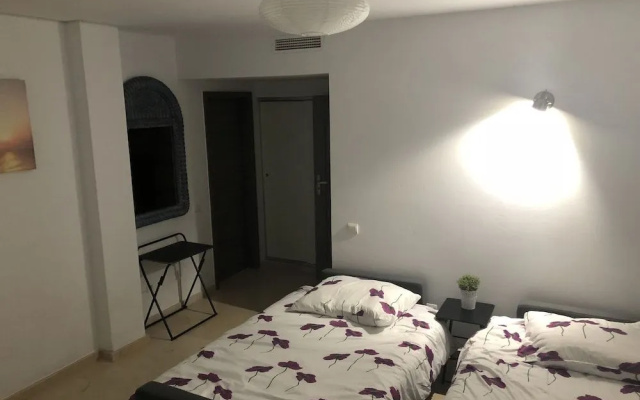 Seashape Apartment