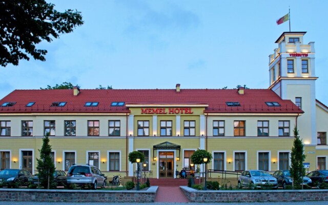 Отель Memel Hotel Литва, Клайпеда - 7 отзывов об отеле, цены и фото номеров - забронировать отель Memel Hotel онлайн вид на фасад