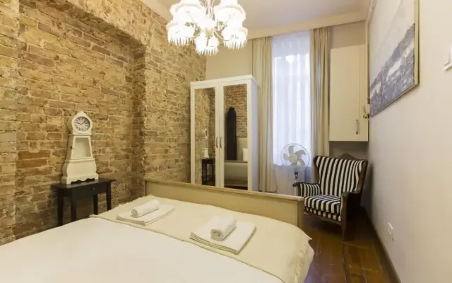 Flats In Galata