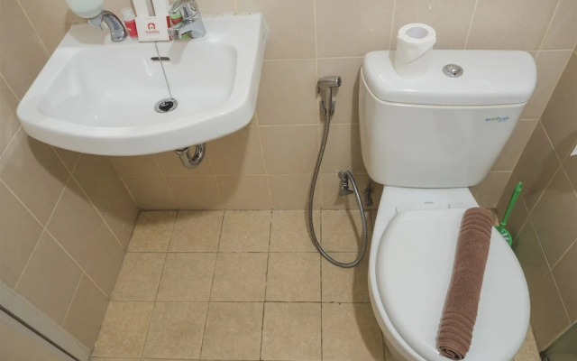 Compact 2BR with Sofa Bed at Parahyangan Residence