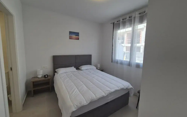 Murcia Apartment Near Golf