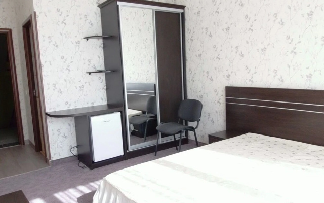 Elena Guest House