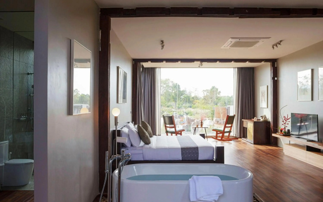 Nhapha Khao Yai Resort