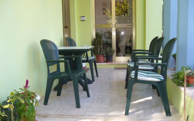 Отель Albergo Villa Canapini Кьянчиано Терме вид на фасад