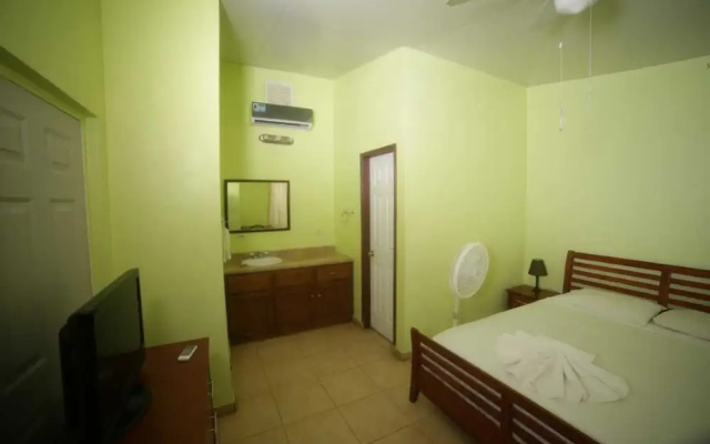 Arawak Hotel