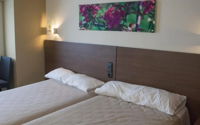 Hotel Izelai