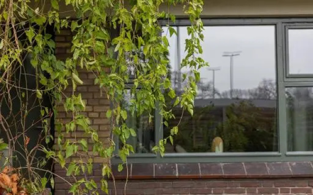 De oude slaght- luxe suite met buitensauna