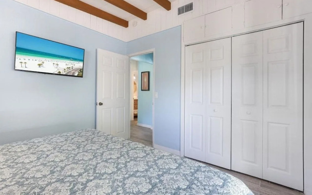 Island Gem B 2 Bedroom Villa by RedAwning