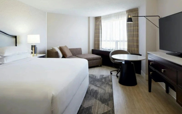 Sheraton Montreal Airport Hotel