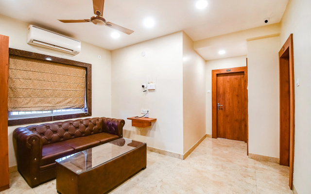 FabHotel Dreamworld Residency