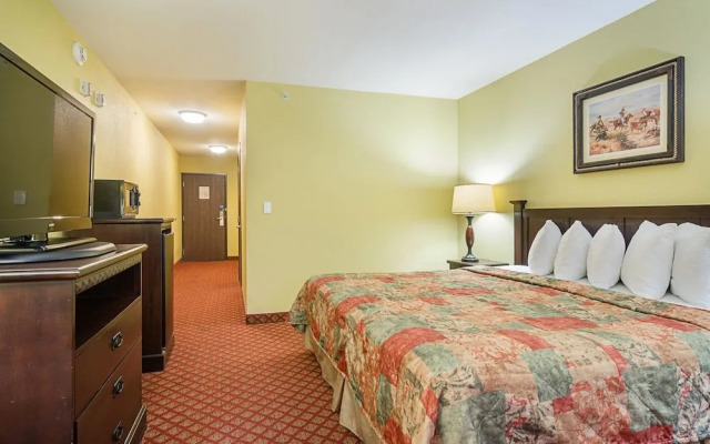 Motel 6 Park City KS