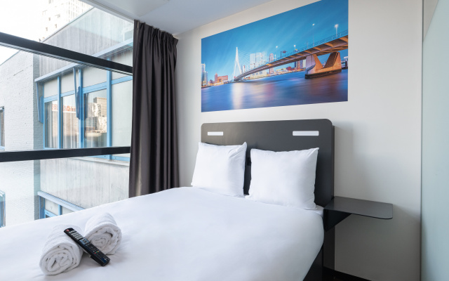 easyHotel Rotterdam City Centre