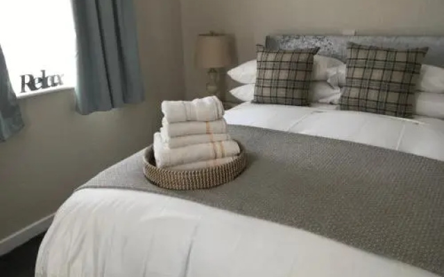 York House Apartments