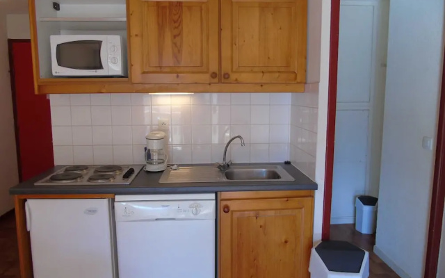 Lou Services Apartment CB63 LSI 001