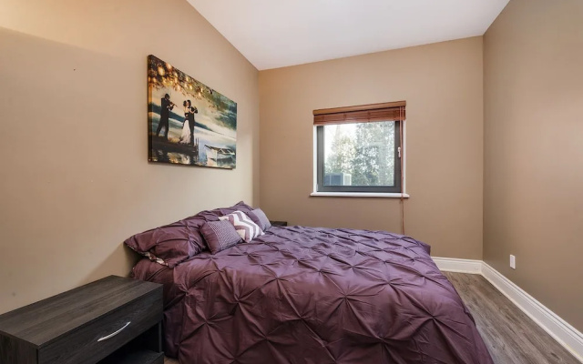 Modern Luxury Furnished, Surrounding St-Lawrence River View, Tranquil